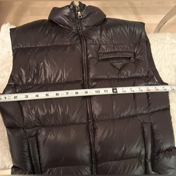 **GENUINE AUTHENTIC PRADA Down Vest** EUC - Picture 6 of 15